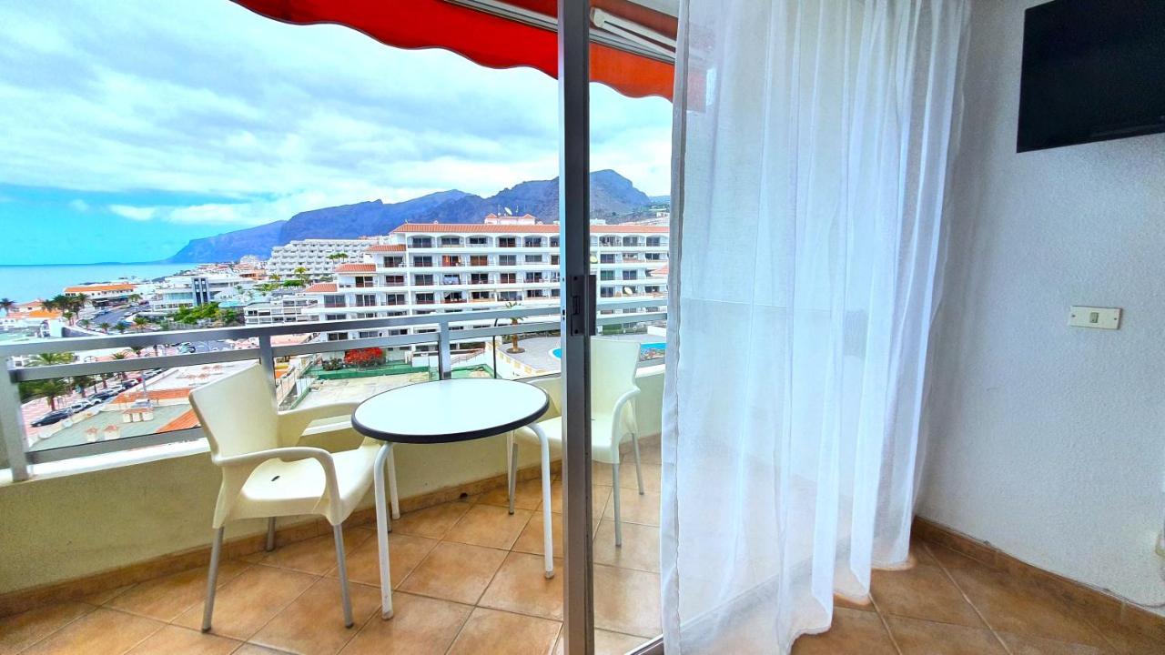 Arenas Negras 13, Alojamiento Con Vistas A La Playa Appartement Puerto de Santiago  Buitenkant foto