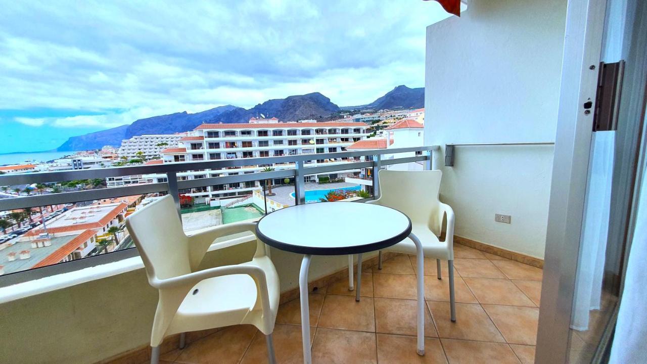 Arenas Negras 13, Alojamiento Con Vistas A La Playa Appartement Puerto de Santiago  Buitenkant foto