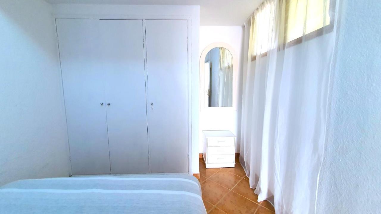 Arenas Negras 13, Alojamiento Con Vistas A La Playa Appartement Puerto de Santiago  Buitenkant foto